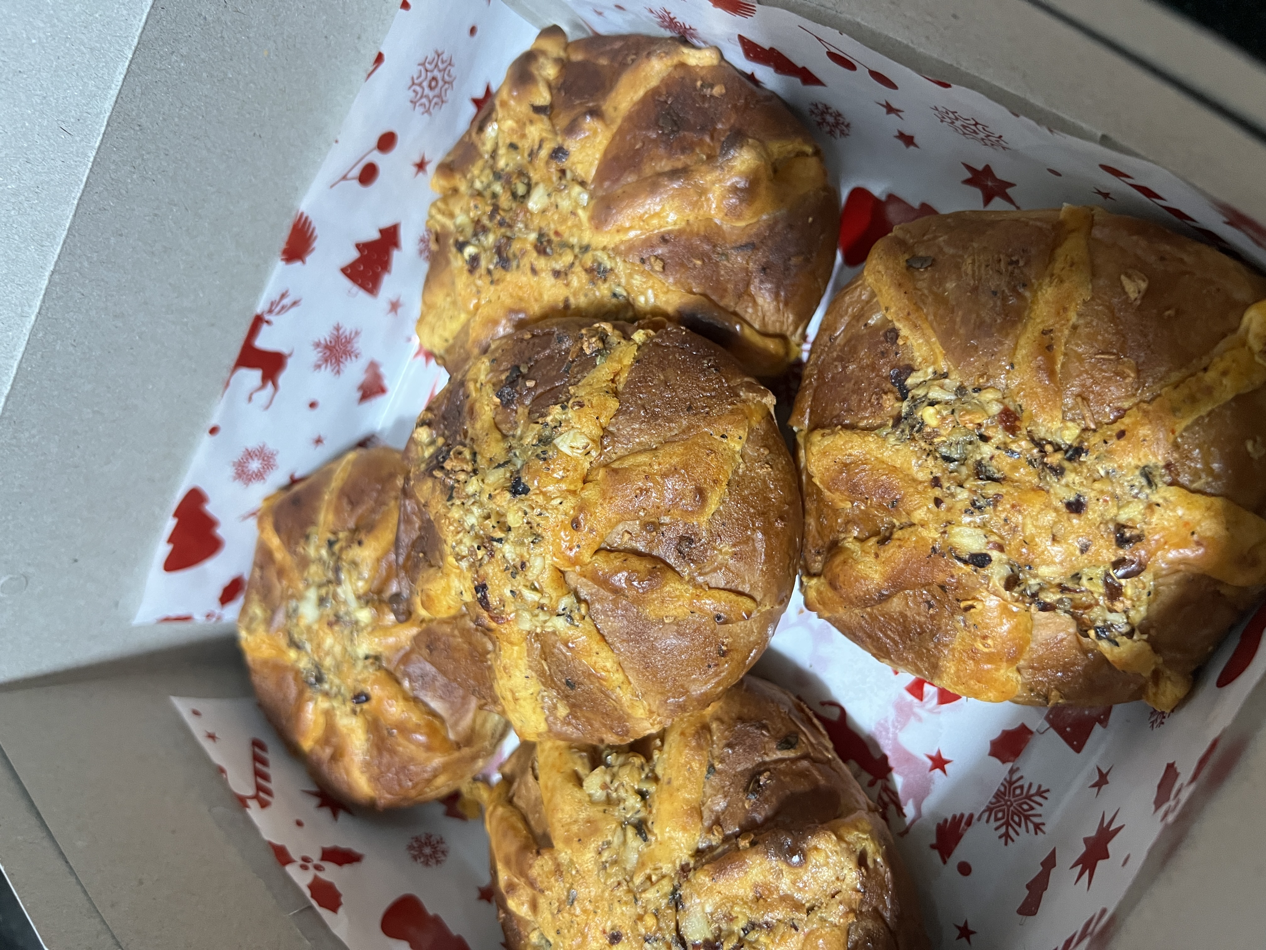 Peri Peri Korean cream cheese garlic buns