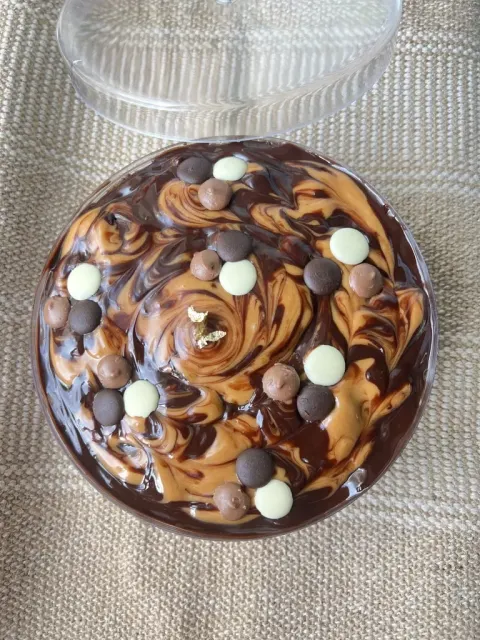 Whipped Caramel with Belgian Chocolate Cake