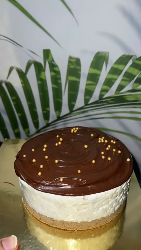 Nutella No-Bake Cheesecake